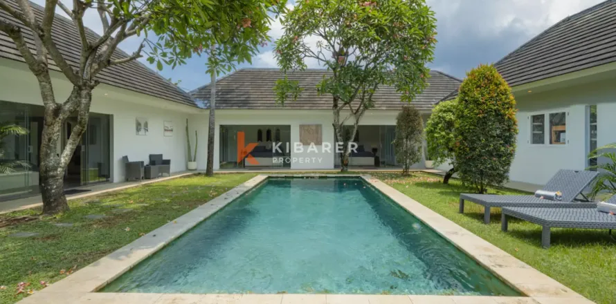 3 bedrooms Villa in Kerobokan, Badung, Indonesia No. 13227