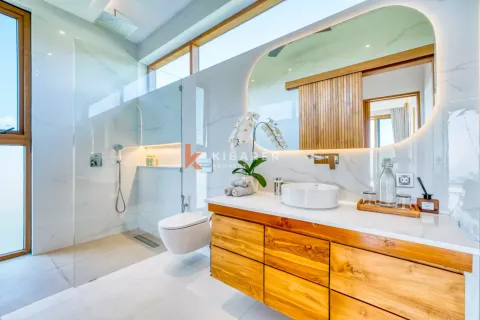 3 bedrooms Villa in South Kuta, Badung, Indonesia No. 13229 10