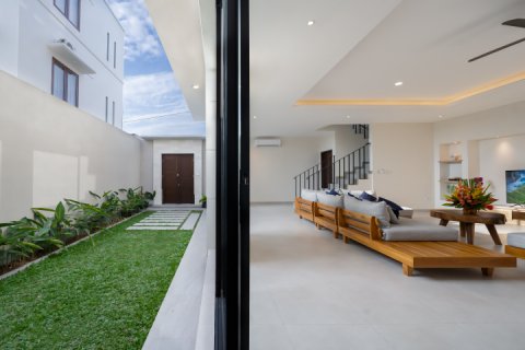 Вилла с 3 спальнями в Canggu, Бадунг, Индонезия № 645 10
