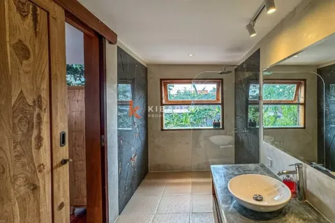 7 bedrooms Villa in Kerobokan, Badung, Indonesia No. 12782 21