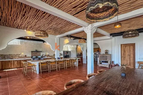 7 bedrooms Villa in Kerobokan, Badung, Indonesia No. 12782 24