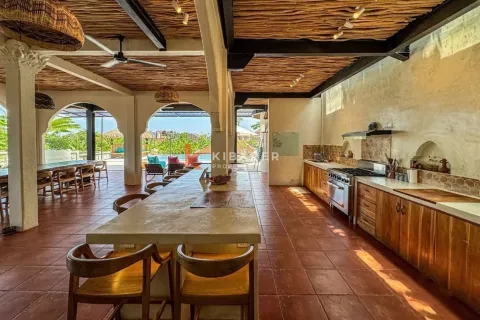 7 bedrooms Villa in Kerobokan, Badung, Indonesia No. 12782 4