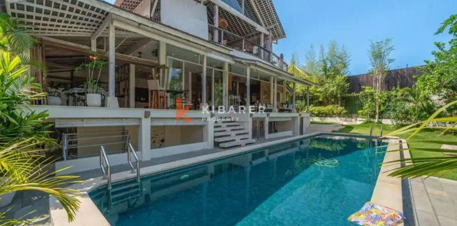 6 bedrooms Villa in Canggu, Badung, Indonesia No. 12784