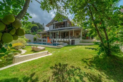 6 bedrooms Villa in Canggu, Badung, Indonesia No. 12784 3