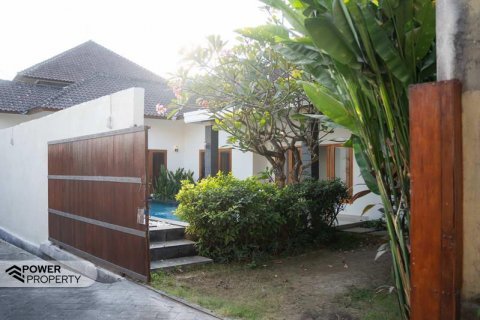 3 bedrooms Villa in Kerobokan, Badung, Indonesia No. 8226 8
