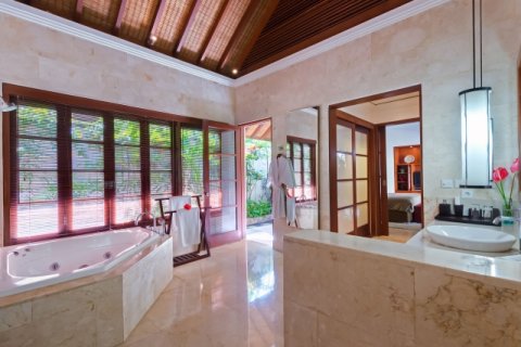 Вилла с 3 спальнями в Seminyak, Бадунг, Индонезия № 916 21