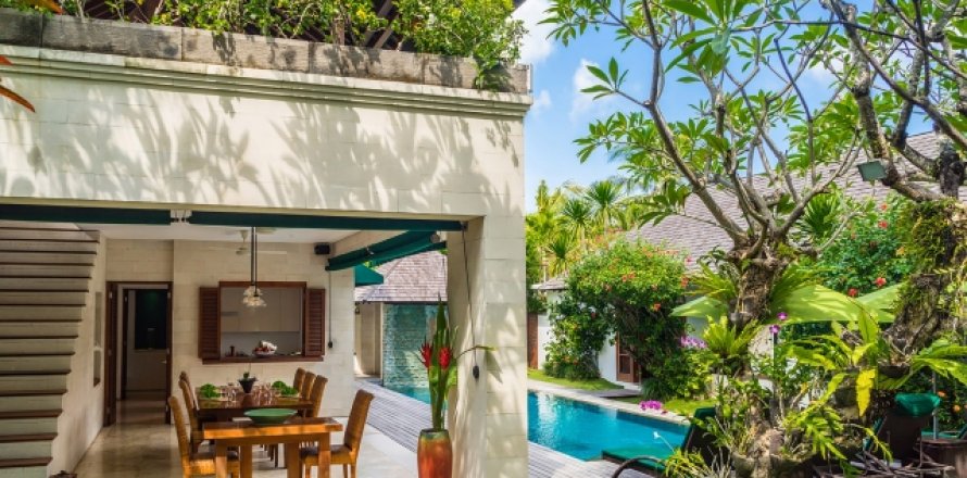 Вилла с 3 спальнями в Seminyak, Бадунг, Индонезия № 916