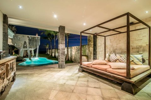 3 bedrooms Villa in South Kuta, Badung, Indonesia No. 7788 26