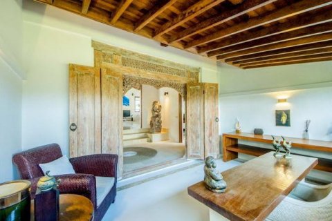 5 bedrooms Villa in South Kuta, Badung, Indonesia No. 7787 6