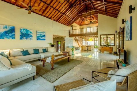 5 bedrooms Villa in South Kuta, Badung, Indonesia No. 7787 3