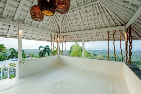 5 bedrooms Villa in South Kuta, Badung, Indonesia No. 7787 11