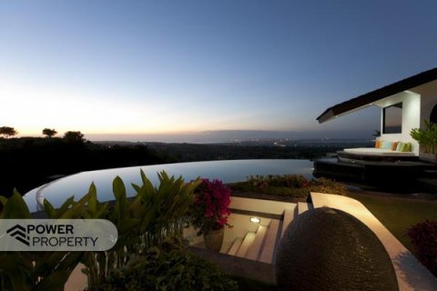 5 bedrooms Villa in South Kuta, Badung, Indonesia No. 7786 11