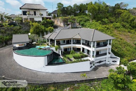 5 bedrooms Villa in South Kuta, Badung, Indonesia No. 7786 4