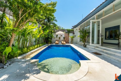 2 bedrooms Villa in Seminyak, Badung, Indonesia No. 10854 24