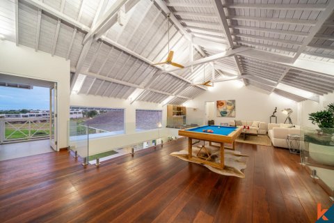 4 bedrooms Villa in Canggu, Badung, Indonesia No. 10850 16