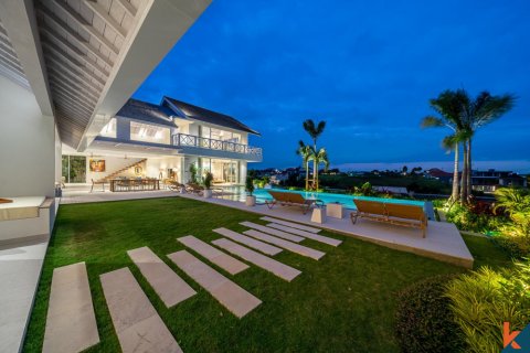 4 bedrooms Villa in Canggu, Badung, Indonesia No. 10850 9