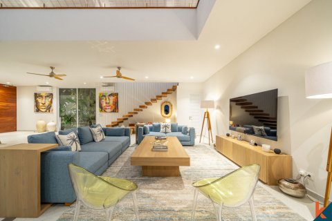 4 bedrooms Villa in Canggu, Badung, Indonesia No. 10850 12