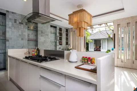 Вилла с 3 спальнями в Seminyak, Бадунг, Индонезия № 10855 13