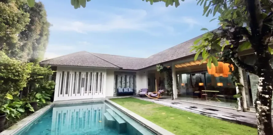 Вилла с 3 спальнями в Seminyak, Бадунг, Индонезия № 10855