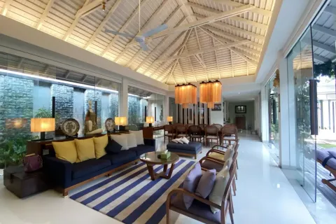 Вилла с 3 спальнями в Seminyak, Бадунг, Индонезия № 10855 10