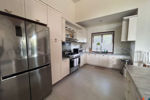 5 bedrooms Villa in Tibubeneng, Badung, Indonesia No. 11485 21