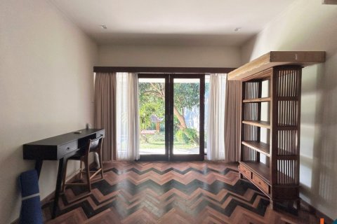 5 bedrooms Villa in Tibubeneng, Badung, Indonesia No. 11485 15