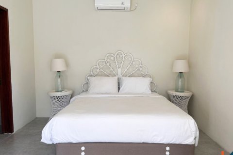 5 bedrooms Villa in Tibubeneng, Badung, Indonesia No. 11485 25