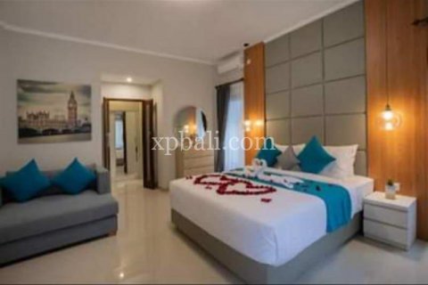 4 bedrooms Villa in South Kuta, Badung, Indonesia No. 7821