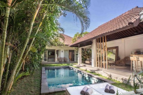 Вилла с 2 спальнями в Seminyak, Бадунг, Индонезия № 1776 2