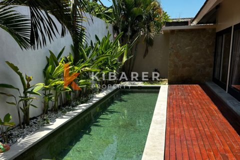 2 bedrooms Villa in Seminyak, Badung, Indonesia No. 12951