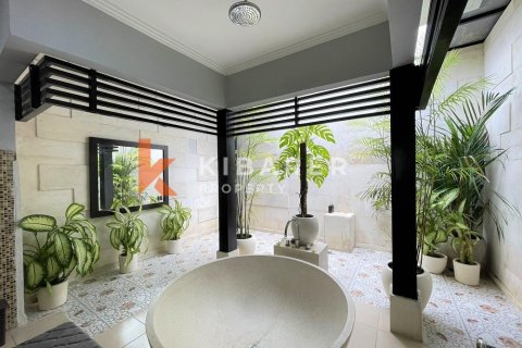 3 bedrooms Villa in Badung, Indonesia No. 12954 9