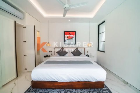 Вилла с 3 спальнями в Kerobokan, Бадунг, Индонезия № 12953 9