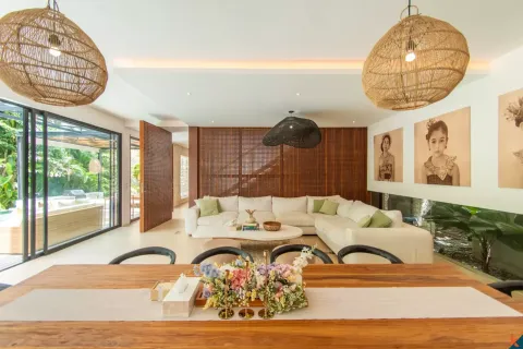 4 bedrooms Villa in Tibubeneng, Badung, Indonesia No. 10341 10