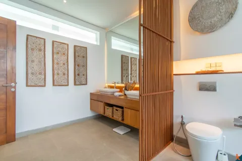 4 bedrooms Villa in Tibubeneng, Badung, Indonesia No. 10341 29