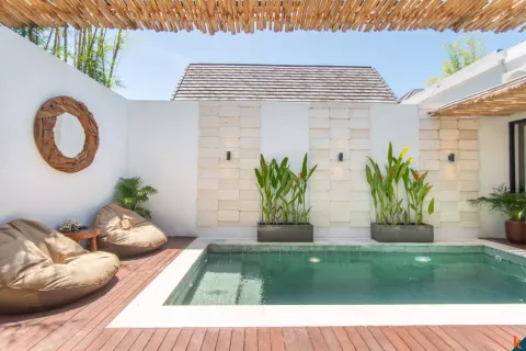 2 bedrooms Villa in Seminyak, Badung, Indonesia No. 10336 10
