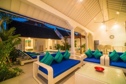 Вилла с 3 спальнями в Seminyak, Бадунг, Индонезия № 1197 5