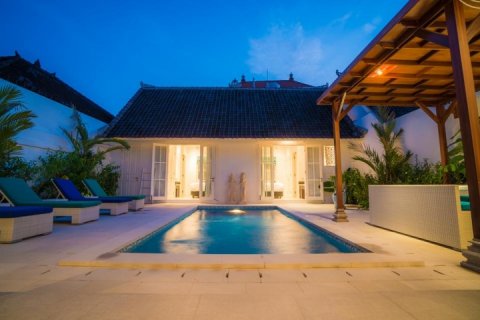 Вилла с 3 спальнями в Seminyak, Бадунг, Индонезия № 1197 6