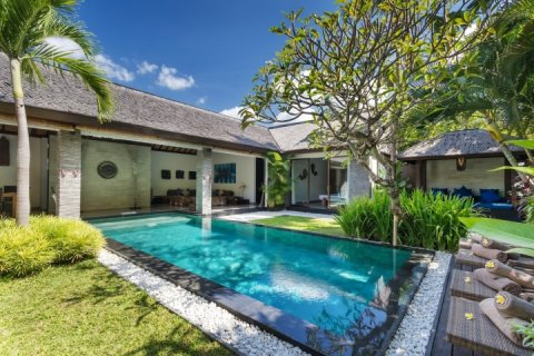 Вилла с 3 спальнями в Seminyak, Бадунг, Индонезия № 1193 2