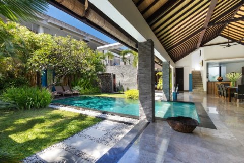 Вилла с 3 спальнями в Seminyak, Бадунг, Индонезия № 1193 13