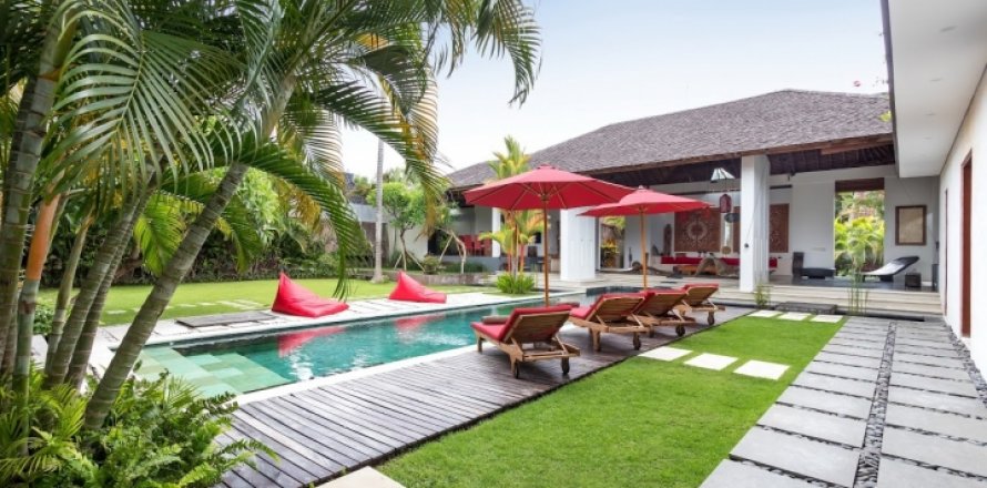 Вилла с 3 спальнями в Seminyak, Бадунг, Индонезия № 1194