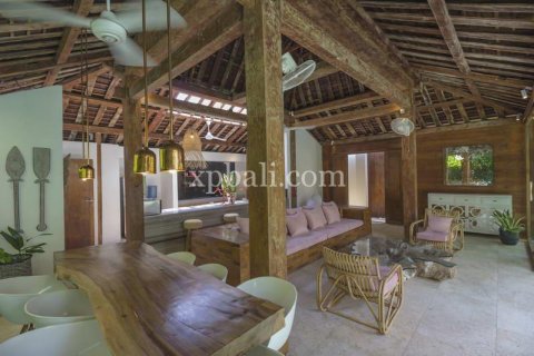 4 bedrooms Villa in Seminyak, Badung, Indonesia No. 343 9