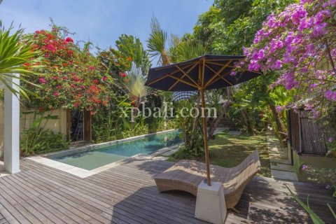 4 bedrooms Villa in Seminyak, Badung, Indonesia No. 343 13