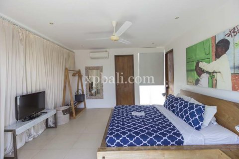 4 bedrooms Villa in Seminyak, Badung, Indonesia No. 343 17
