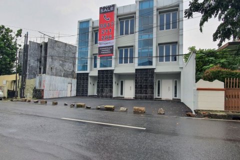 230m2 Shop in Jakarta, Indonesia No. 6874 6