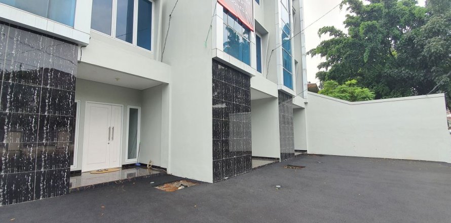 230m2 Shop in Jakarta, Indonesia No. 6874