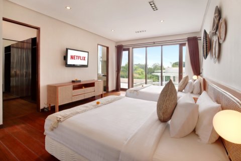 Вилла с 5 спальнями в Canggu, Бадунг, Индонезия № 8304 5