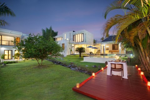Вилла с 5 спальнями в Canggu, Бадунг, Индонезия № 8304 15