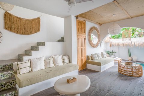 3 bedrooms Villa in Canggu, Badung, Indonesia No. 8305 6