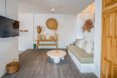 3 bedrooms Villa in Canggu, Badung, Indonesia No. 8305 7
