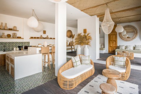 3 bedrooms Villa in Canggu, Badung, Indonesia No. 8305 12